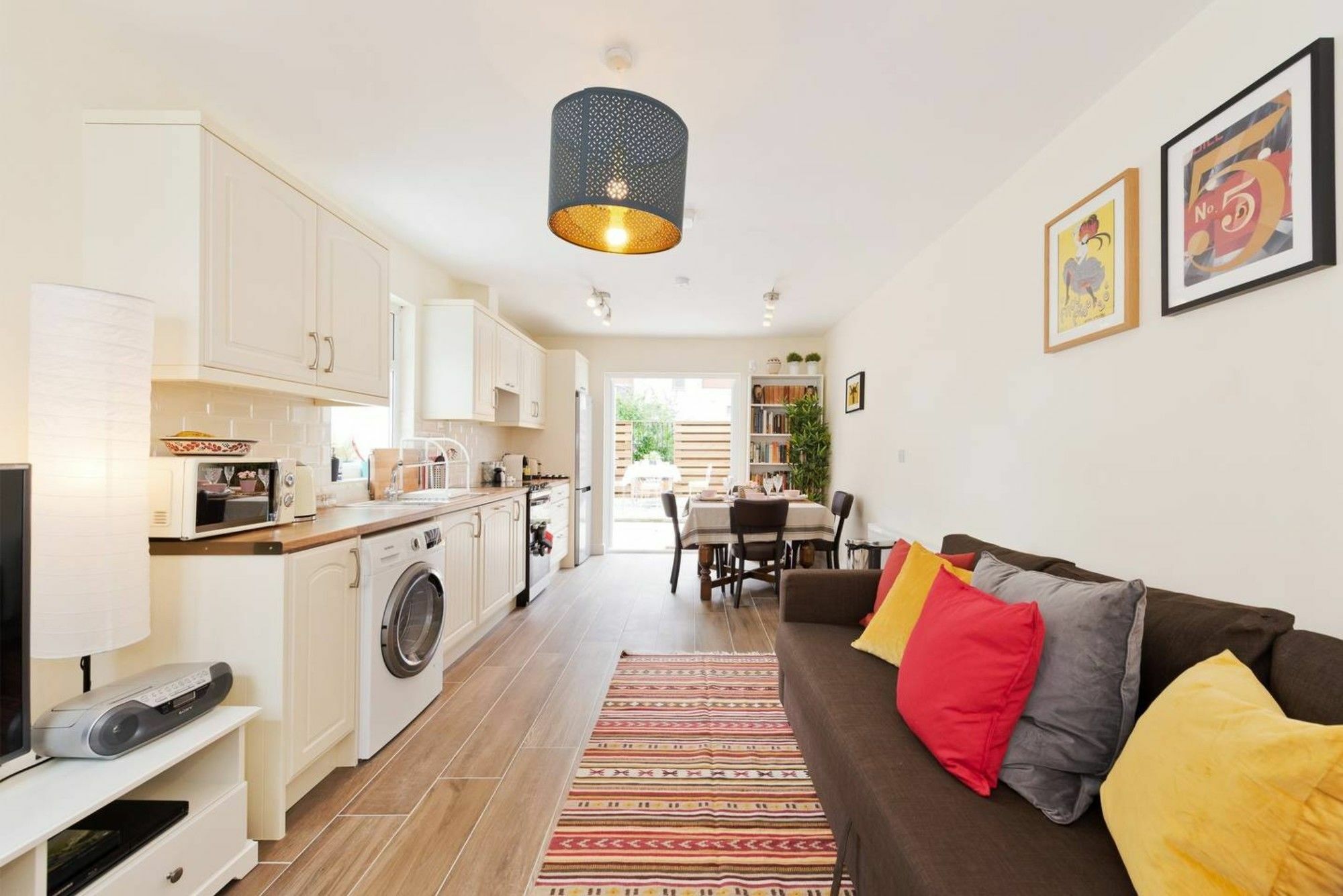 2 Bedroom Riverside Apartment Sleeps 5 더블린 외부 사진